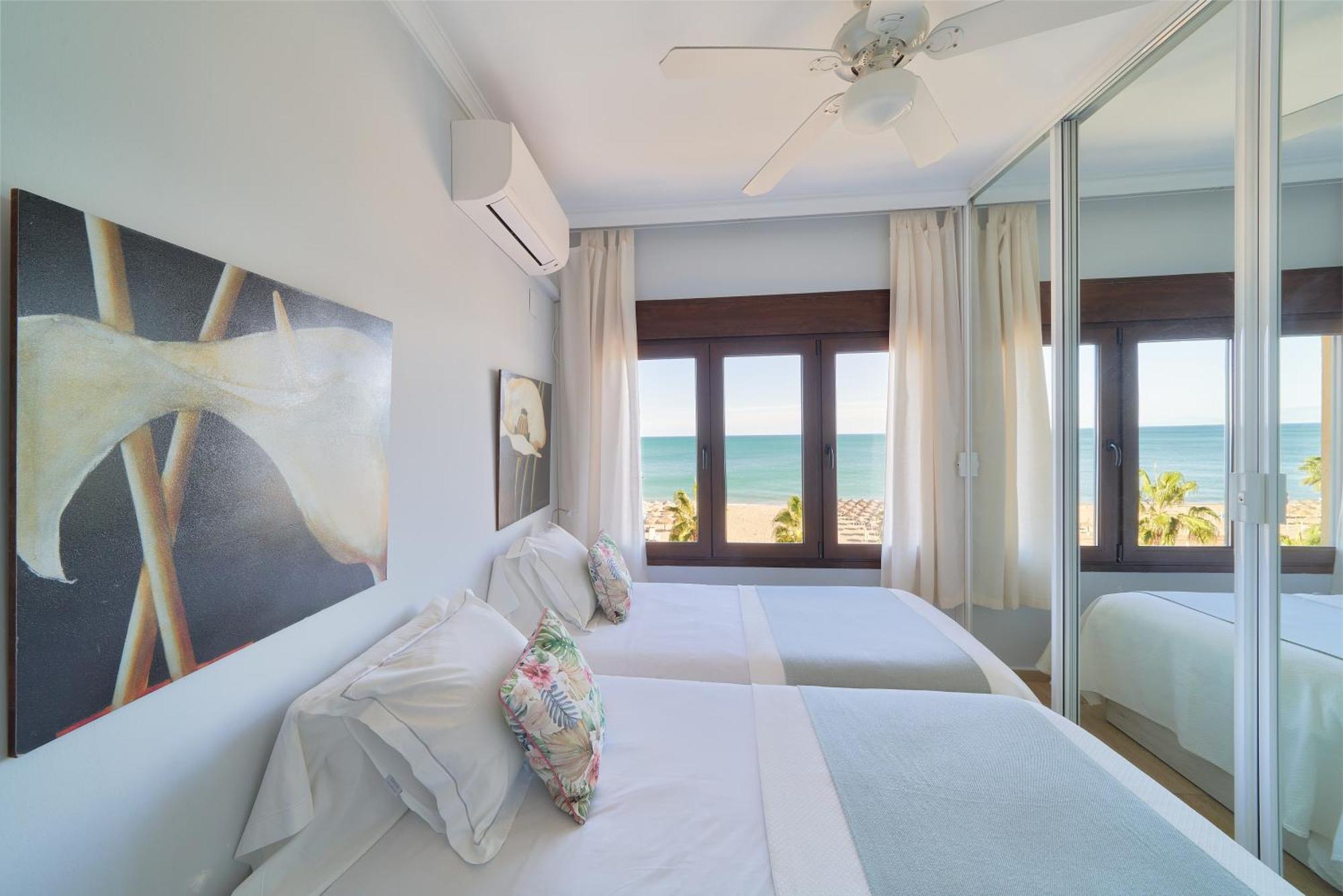 Апартаменти Xpce Playa Bajondillo Terrace - Parking Free Торремолінос Екстер'єр фото