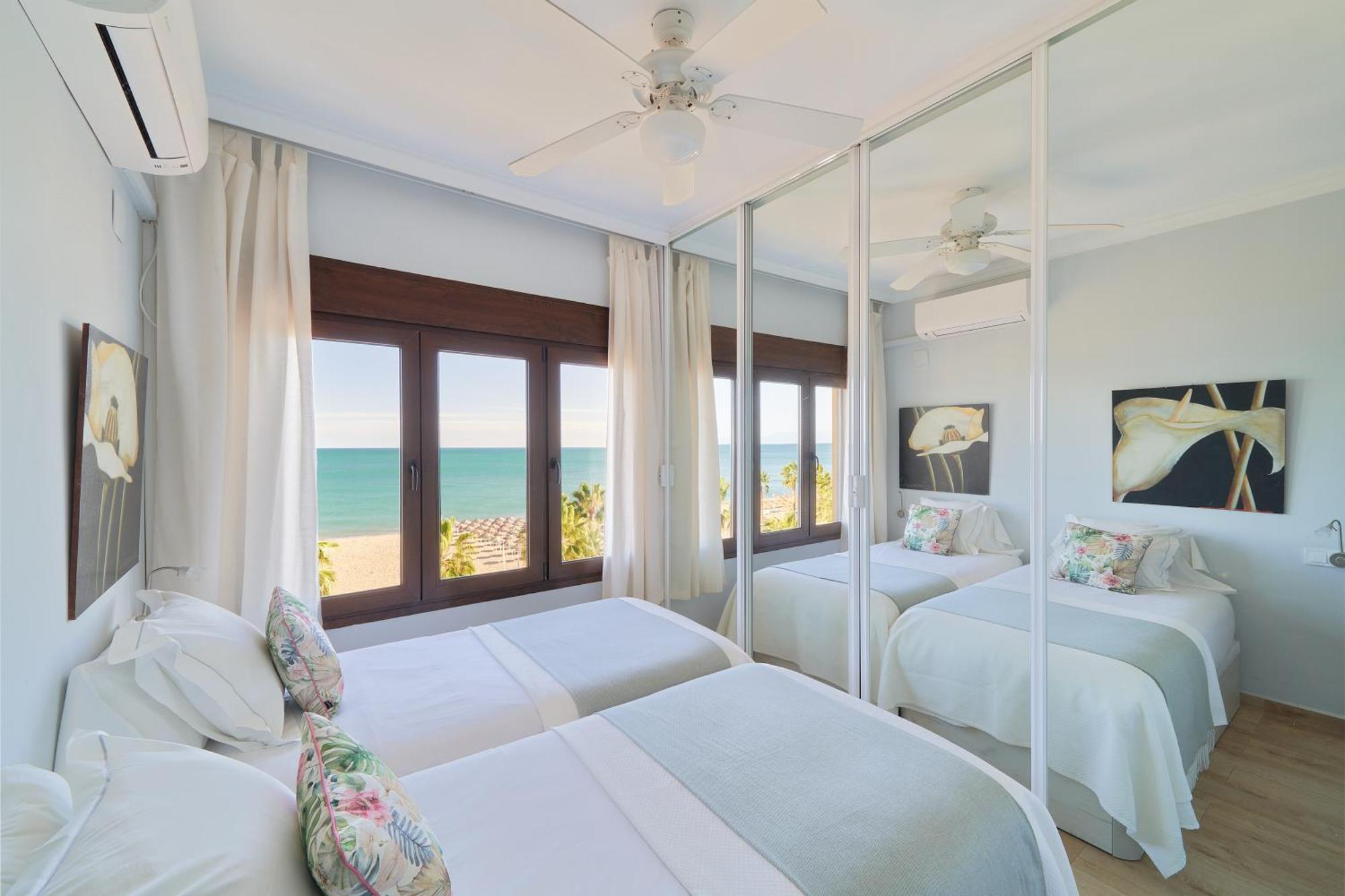 Апартаменти Xpce Playa Bajondillo Terrace - Parking Free Торремолінос Екстер'єр фото